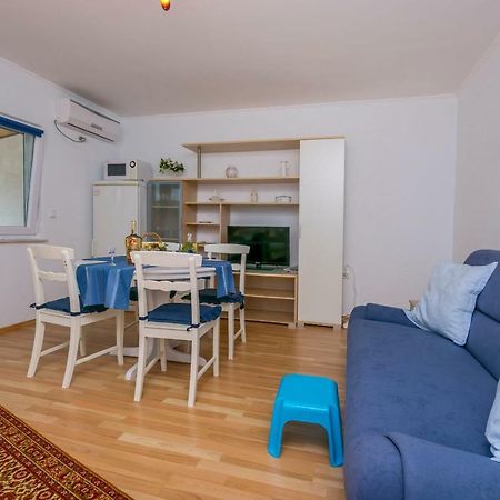 Apartment Pava Rogoznica  Eksteriør bilde